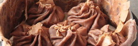 муссовый торт с шоколадными блинами