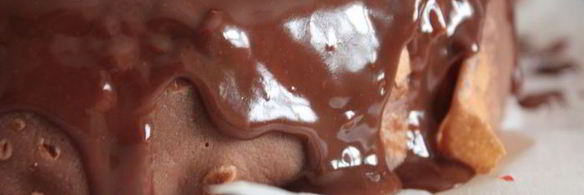 муссовый торт с шоколадными блинами