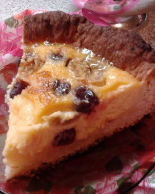 Сметанник с ягодами