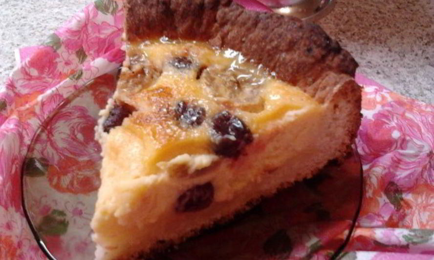 Рецепт сметанника с ягодами