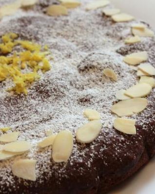 Торт Капрезе с лимоном