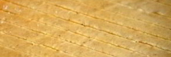 торт линцер с малиной и яблоками