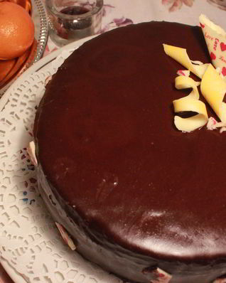 Торт Малиново-вишневый трюфель