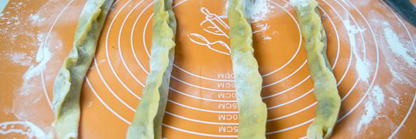 торт медовые соты с вишней