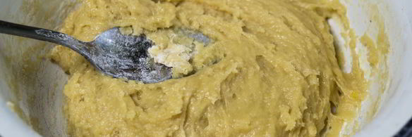 торт медовые соты с вишней