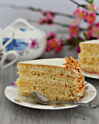 Торт Молочная девочка с пломбирным кремом