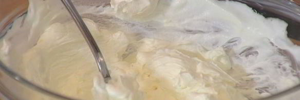 торт павлова с малиной и персиками