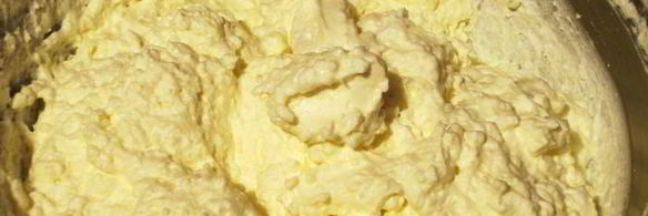 торт с творожным муссом и киви