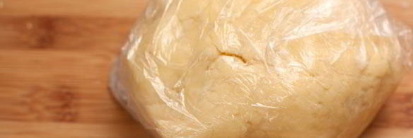 торт с заварным кремом и фруктами