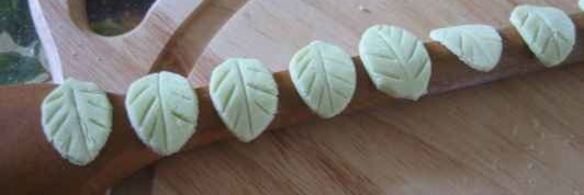 торт шоколадный с конфетами