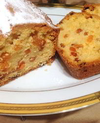 Выпечка с изюмом