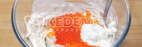 профитроли с икрой и творожной начинкой