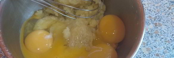 торт с профитролями