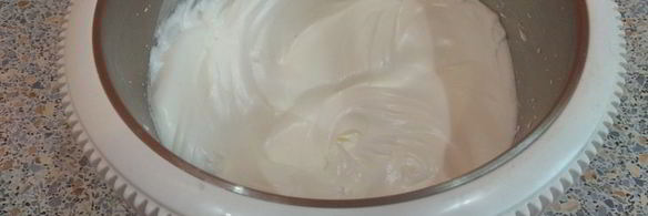 торт с профитролями