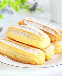 Эклеры с белковым кремом