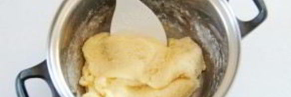 эклеры с белковым кремом