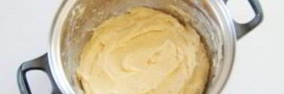 эклеры с белковым кремом