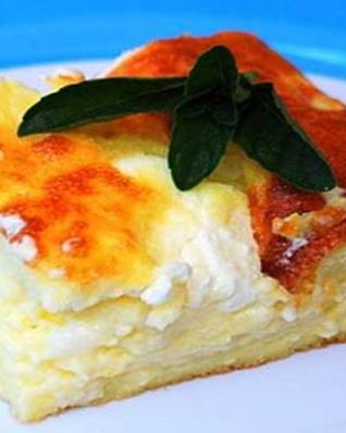 Домашняя творожная запеканка с манкой