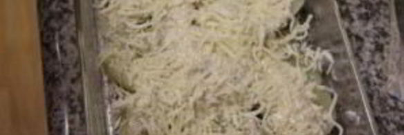 картофельная запеканка с двумя видами сыра