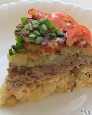 Картофельная запеканка с фаршем в мультиварке