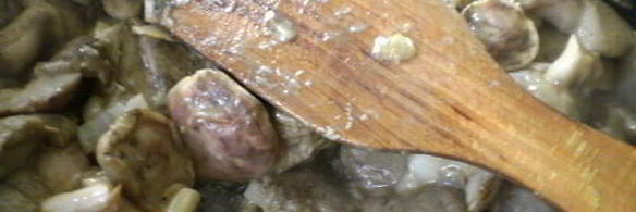 картофельная запеканка с грибами и лимоном