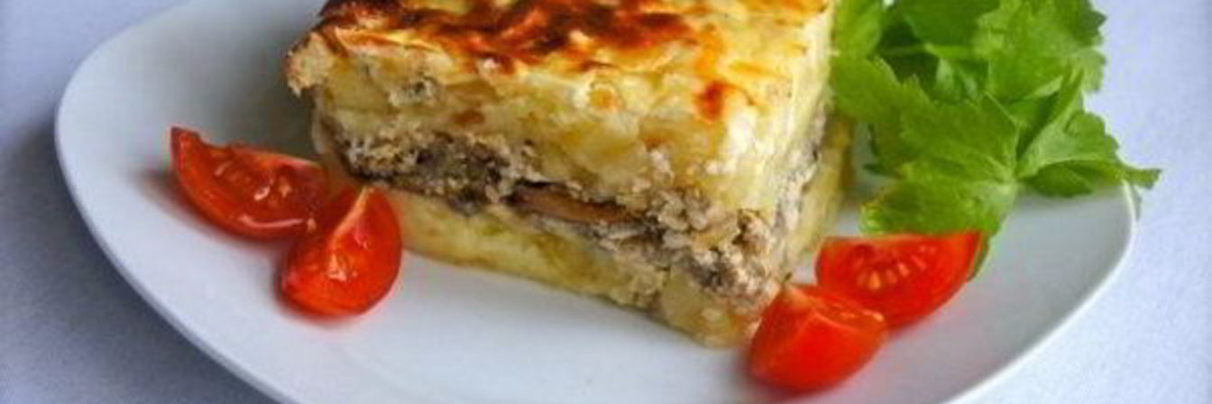 Картофельная запеканка с курицей и шампиньонами в мультиварке