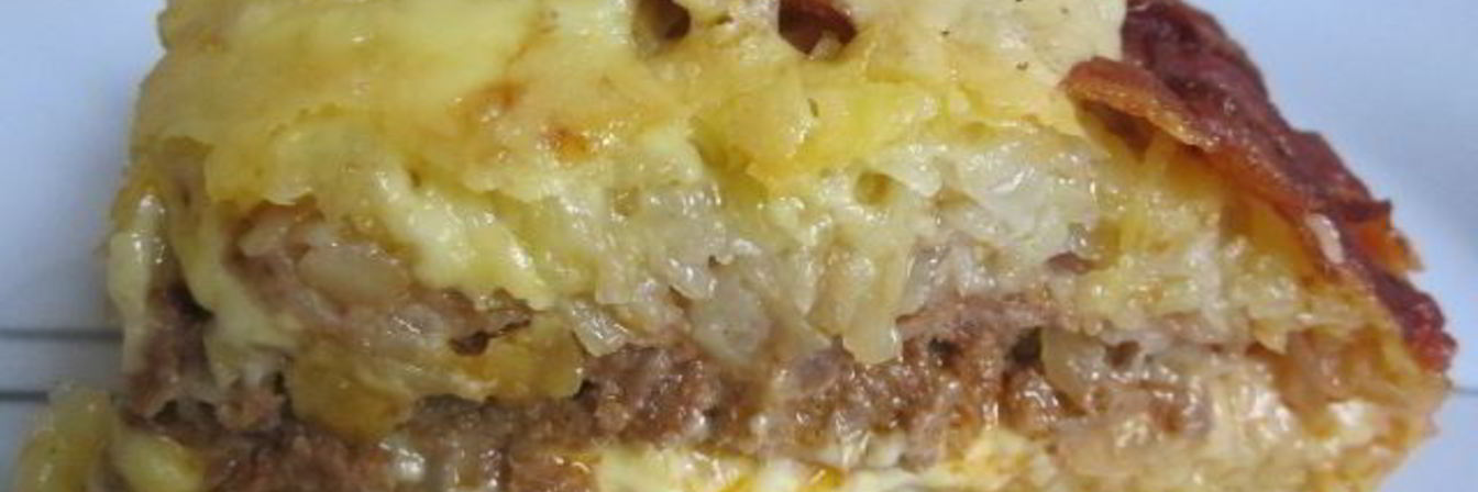 Картофельно-мясная запеканка с беконом и сыром