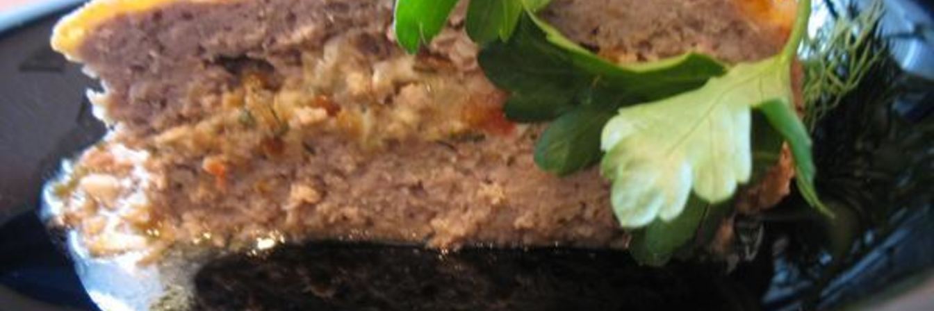 Мясная запеканка с грибами и яйцом