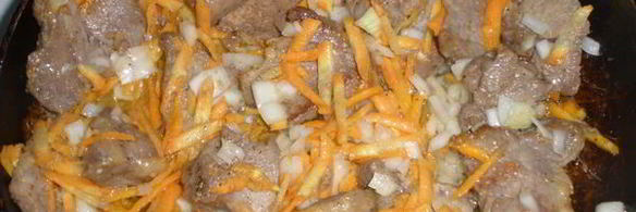 мясная запеканка с картофелем и помидорами