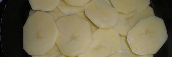 мясная запеканка с картофелем и помидорами