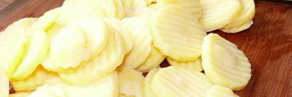 рыбная запеканка с картофелем и шпинатом