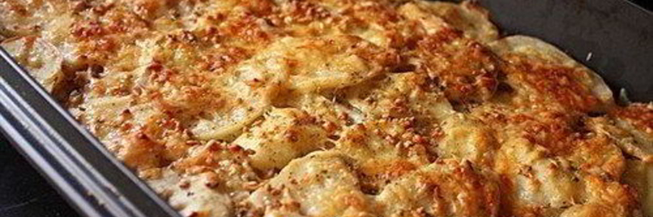 Слоеная мясная запеканка с грибами