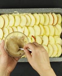 Яблочная запеканка с манкой