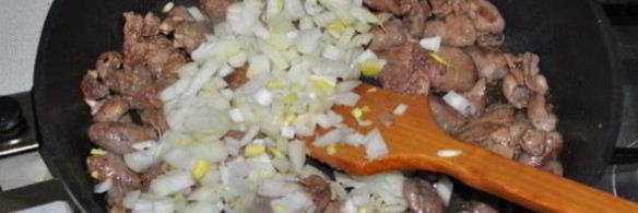 запеканка из картофеля с куриными потрошками