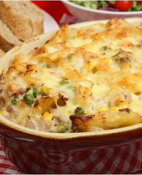 Запеканка из макарон с рыбой