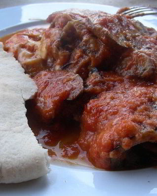 Запеканка с баклажанами, грибами и моцареллой