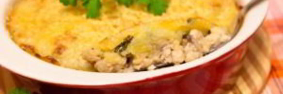 запеканка с куриным филе, грибами и картофельным пюре