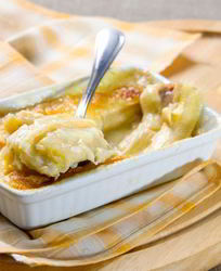 Запеканка творожная с бананом и манкой в духовке