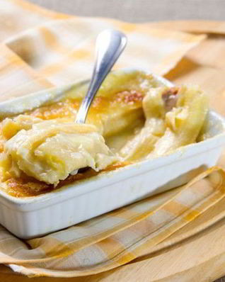 Запеканка творожная с бананом и манкой в духовке