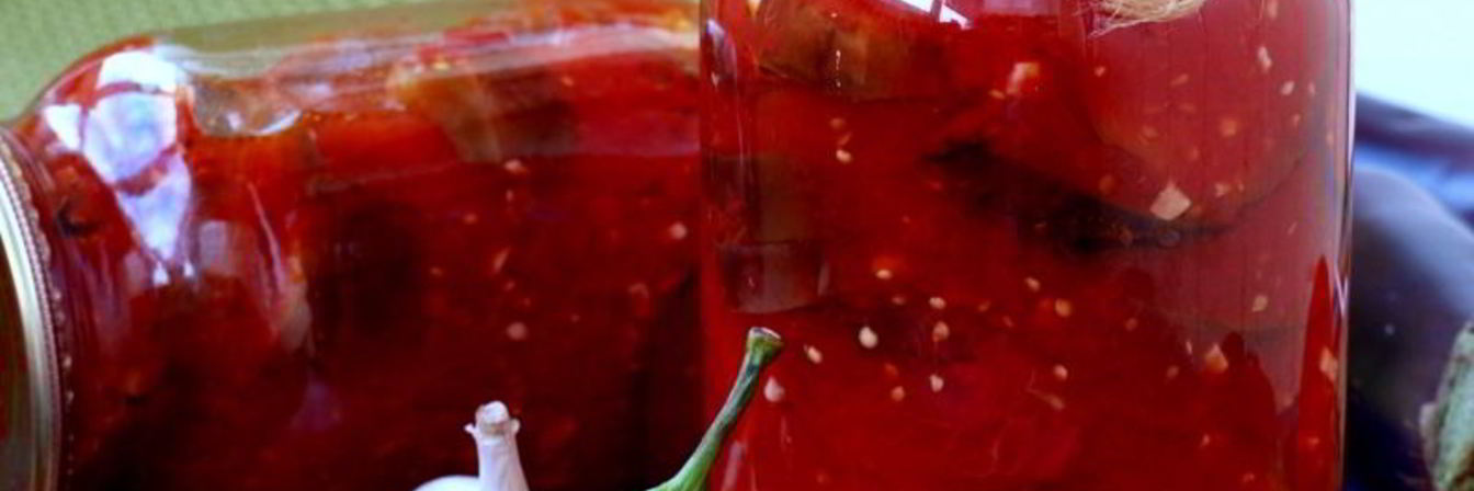 Баклажаны и помидоры в томате на зиму