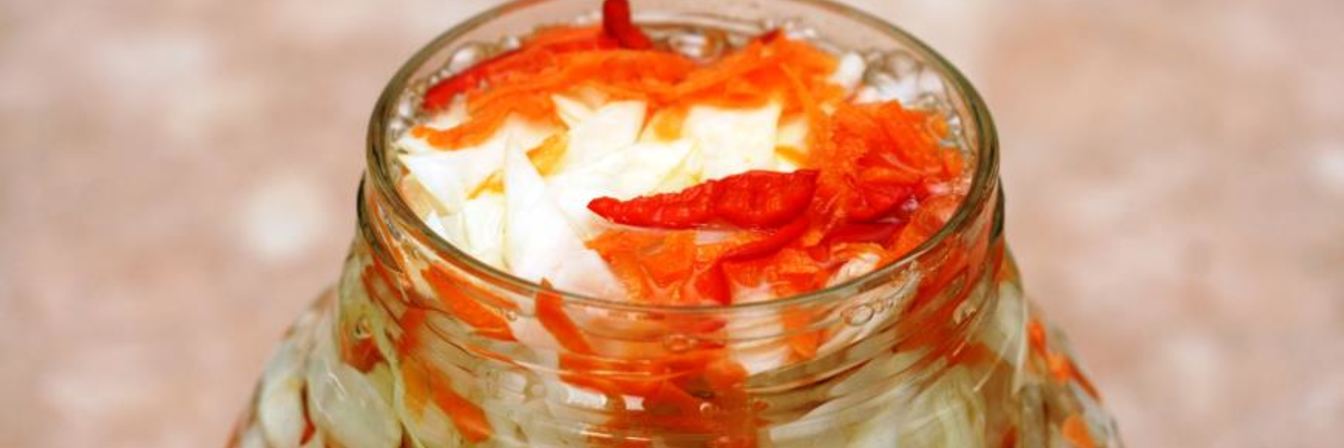 Домашняя квашеная капуста с ржаной мукой