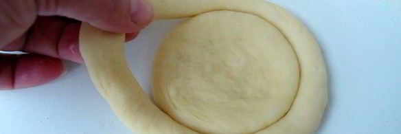 булочки с апельсиновым джемом