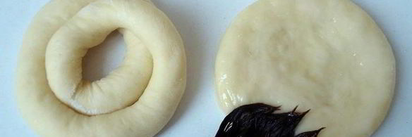 булочки с апельсиновым джемом