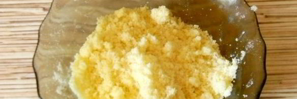 булочки с джемом и штрейзелем