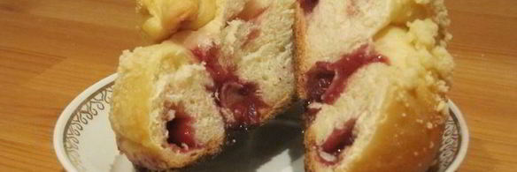 булочки-узелки с джемом