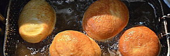 донаты с малиновым джемом