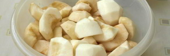 джем из яблок и кизила