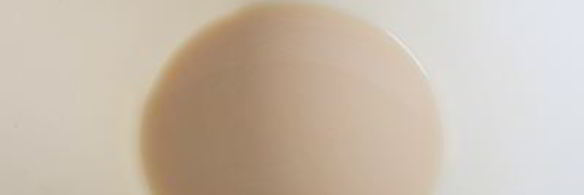 крученая булка с абрикосовым джемом