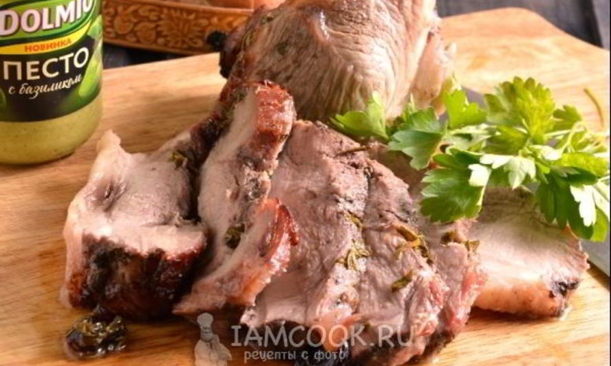 Рецепт свинины, запеченной с вишневым джемом и вином