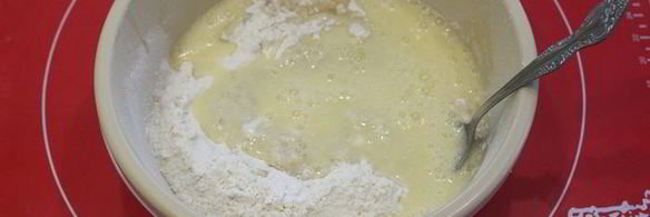 ванильные сдобные булочки с джемом